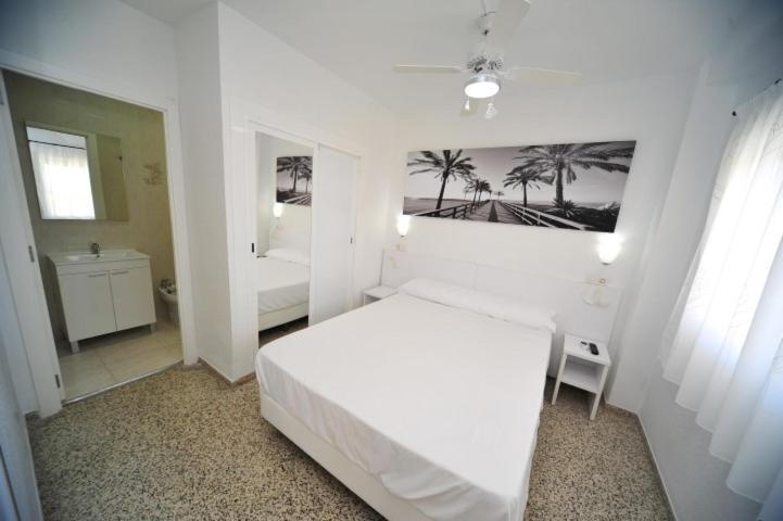 Apartamentos Estoril I - II Orangecosta เบนิสกัสซิม ห้อง รูปภาพ